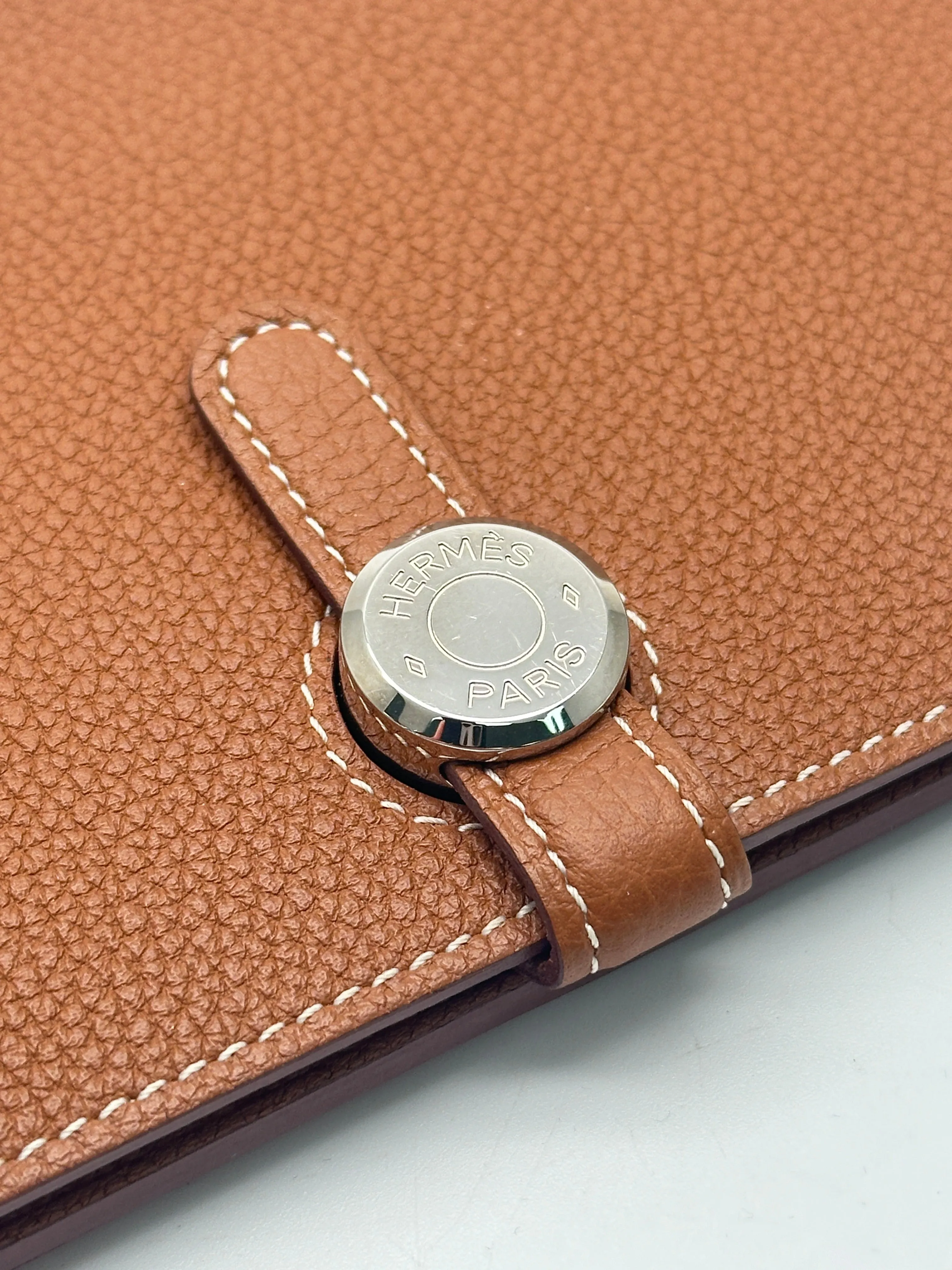 Herms Dogon Duo Combined Wallet In Gold With Gold Hardware BNIB